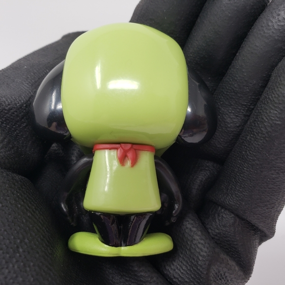 FGTEEV Ultra Mystery Glow In The Dark Oreo Green Dog Figure - Picture 8 of 16